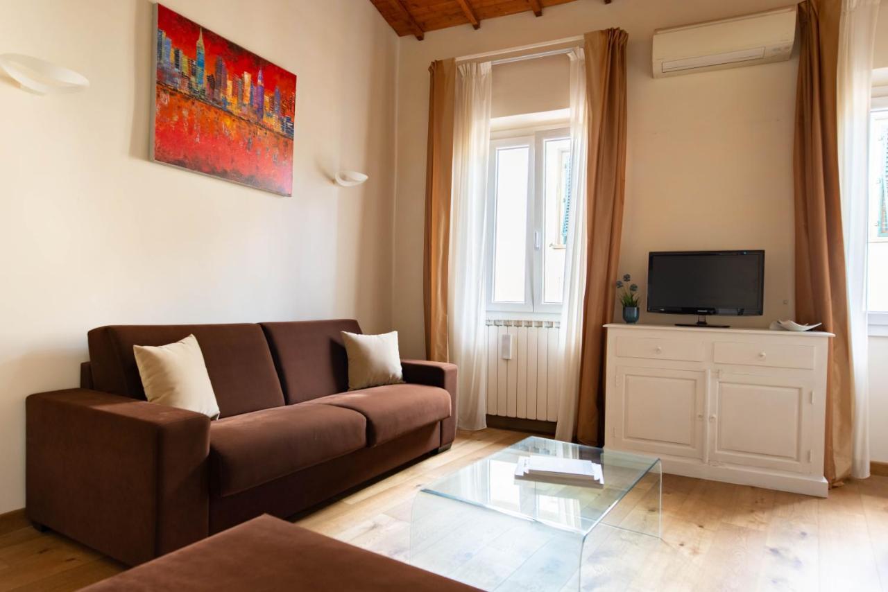 Modern, Bright Near Boboli Gardens & Santo Spirito - Homeunity Флоренция Экстерьер фото